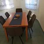 Διαμέρισμα Adriana