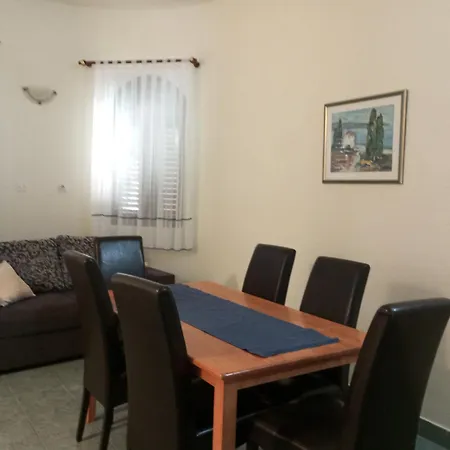 Appartement Adriana *