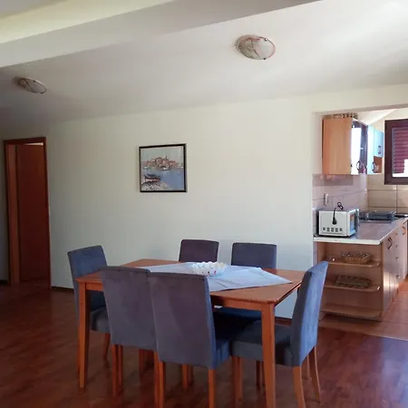 Appartement Adriana *
