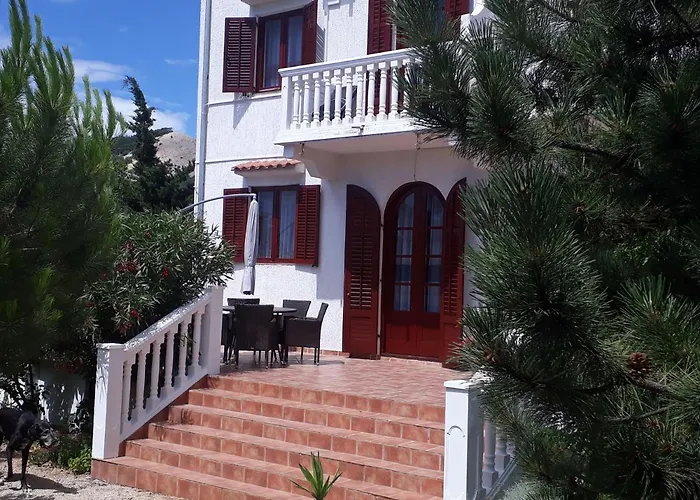 Adriana Rab Town