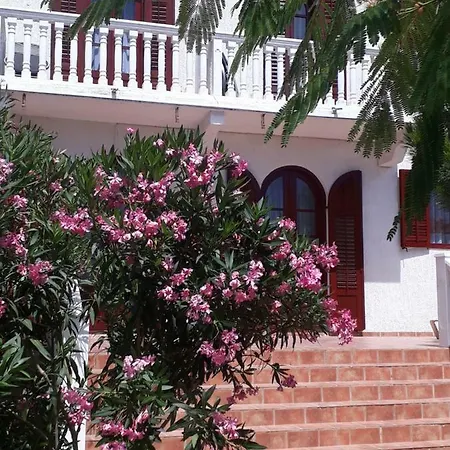 Apartament Adriana Rab Town